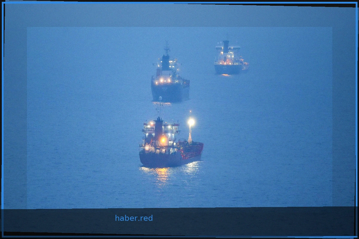 US Navy Facilitated 900 Million Barrels of Oil Transit Through Strait of Hormuz Since May